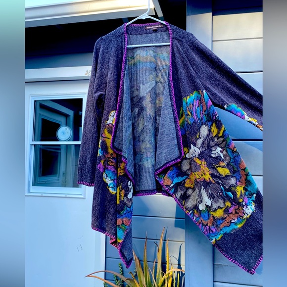 Sweaters - Sweater like light jacket size L fits like Xl